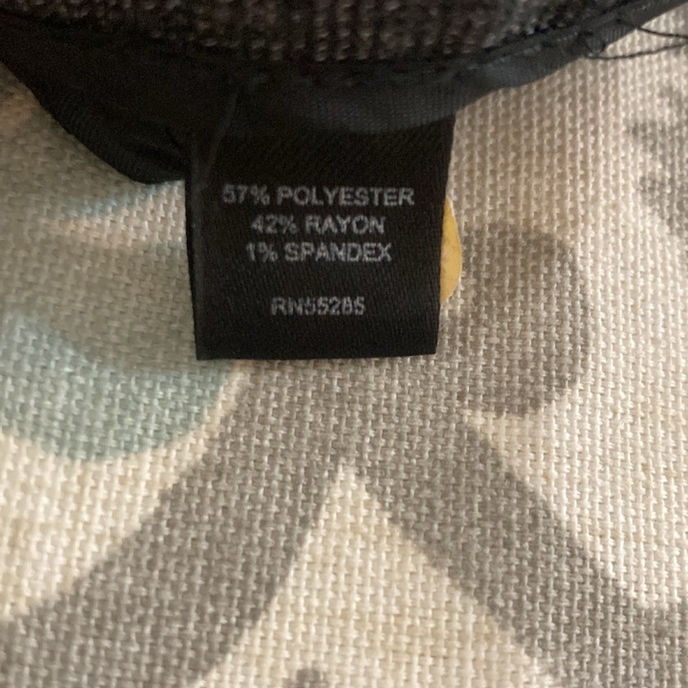 Express Design Studio Crops, Size 4 - Picture 5 of 9